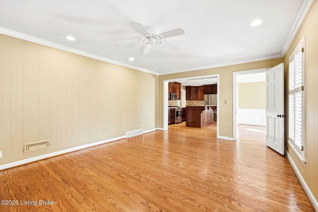 2318 Thornhill Rd, Louisville, KY 40222
