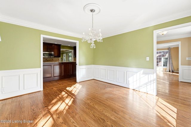 2318 Thornhill Rd, Louisville, KY 40222