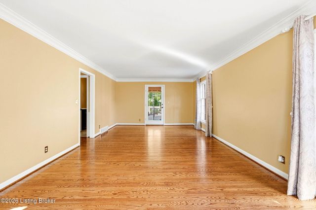 2318 Thornhill Rd, Louisville, KY 40222