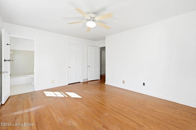 2318 Thornhill Rd, Louisville, KY 40222