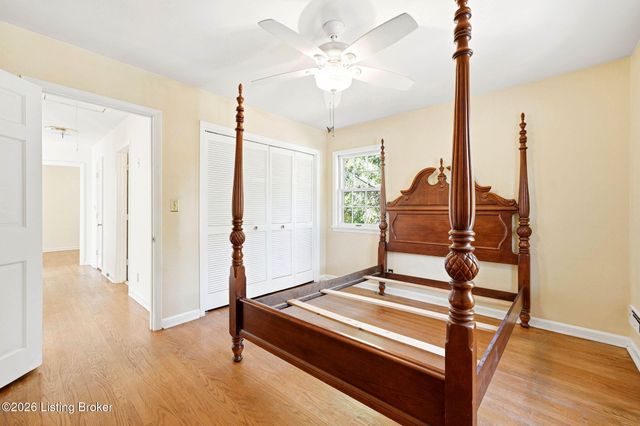2318 Thornhill Rd, Louisville, KY 40222