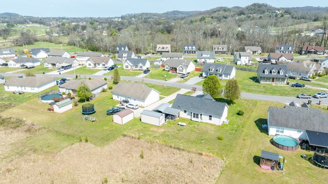 310 Daytona Dr, Cornersville, TN 37047