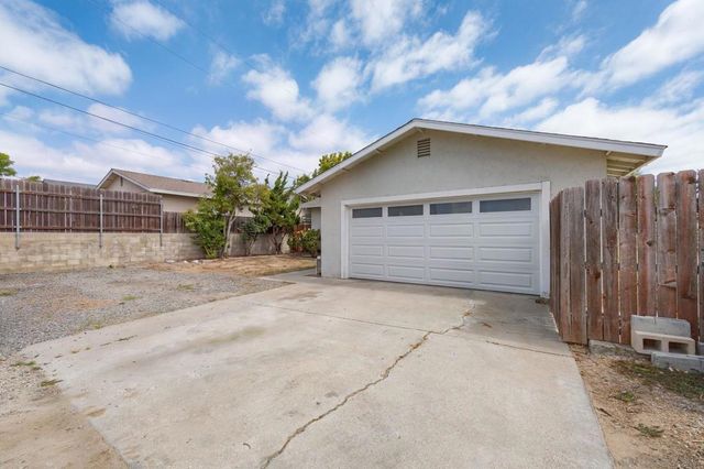 7004 Mount Vernon, Lemon Grove, CA 91945