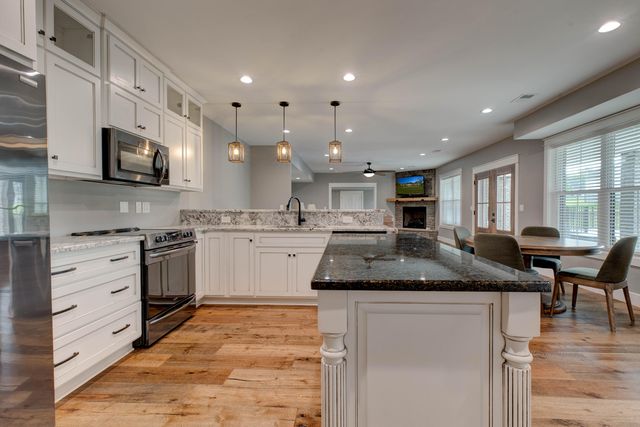 206 Lee Oak Circle, Harrodsburg, KY 40330