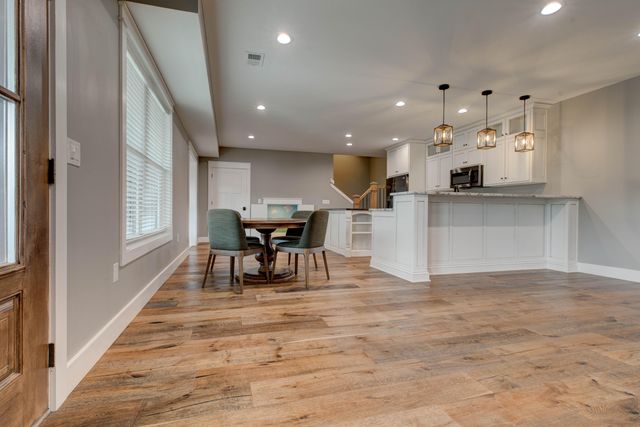 206 Lee Oak Circle, Harrodsburg, KY 40330