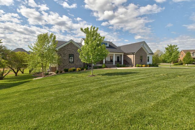 206 Lee Oak Circle, Harrodsburg, KY 40330