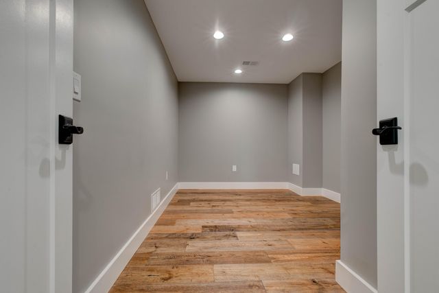 206 Lee Oak Circle, Harrodsburg, KY 40330