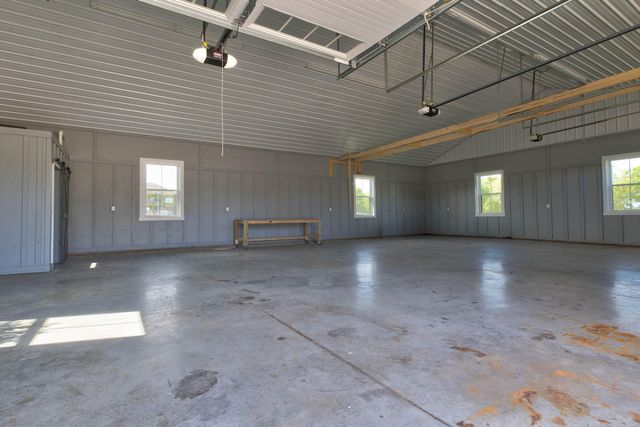 206 Lee Oak Circle, Harrodsburg, KY 40330
