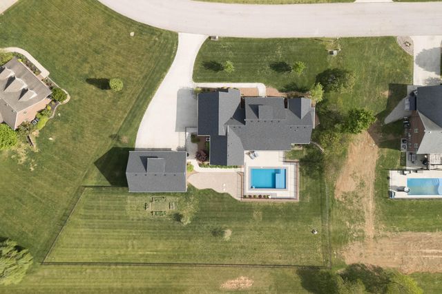 206 Lee Oak Circle, Harrodsburg, KY 40330