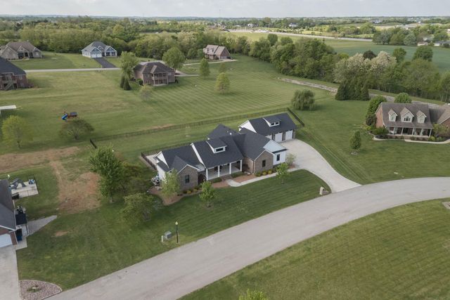 206 Lee Oak Circle, Harrodsburg, KY 40330