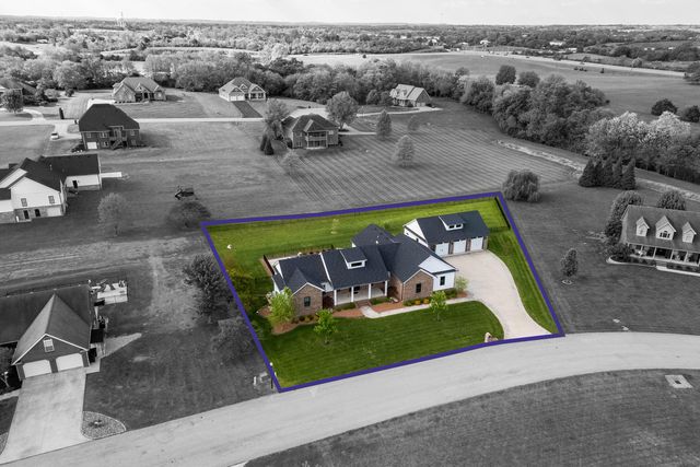 206 Lee Oak Circle, Harrodsburg, KY 40330