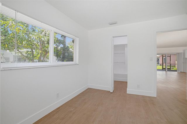 4981 SW 7th Street, Margate, FL 33068