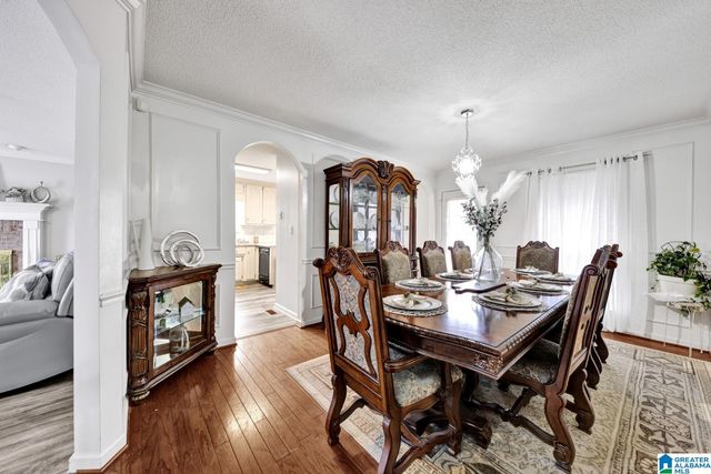 1087 KINGS FOREST DRIVE, Leeds, AL 35094