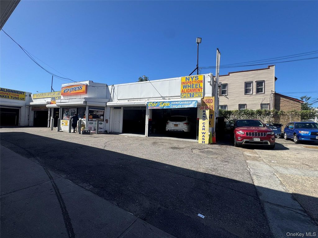 184-33 Jamaica Avenue, Hollis, NY 11423 — exterior