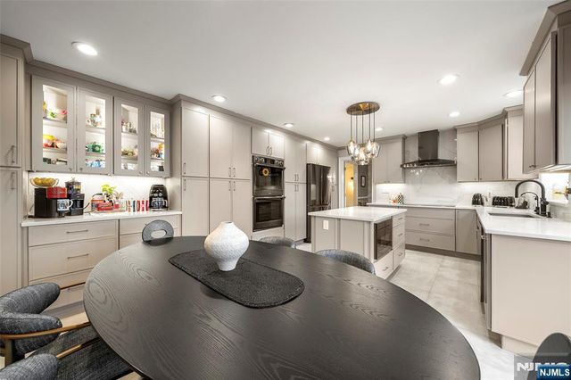 639 Pawnee Lane, Franklin Lakes, NJ 07417