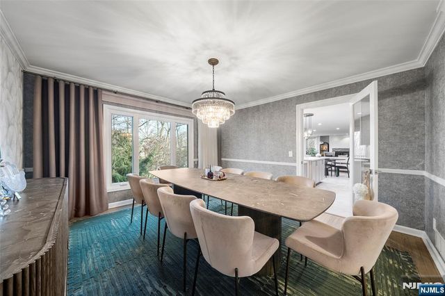 639 Pawnee Lane, Franklin Lakes, NJ 07417