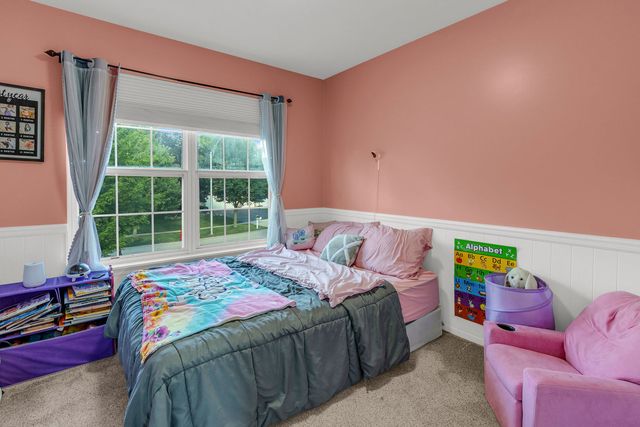 1807 Van Dyke Lane, Carpentersville, IL 60110