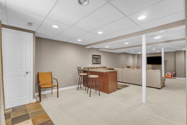 1807 Van Dyke Lane, Carpentersville, IL 60110