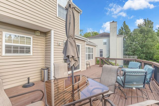 1807 Van Dyke Lane, Carpentersville, IL 60110