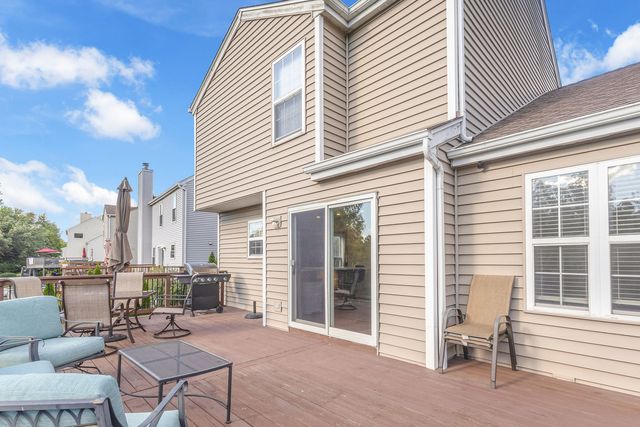 1807 Van Dyke Lane, Carpentersville, IL 60110