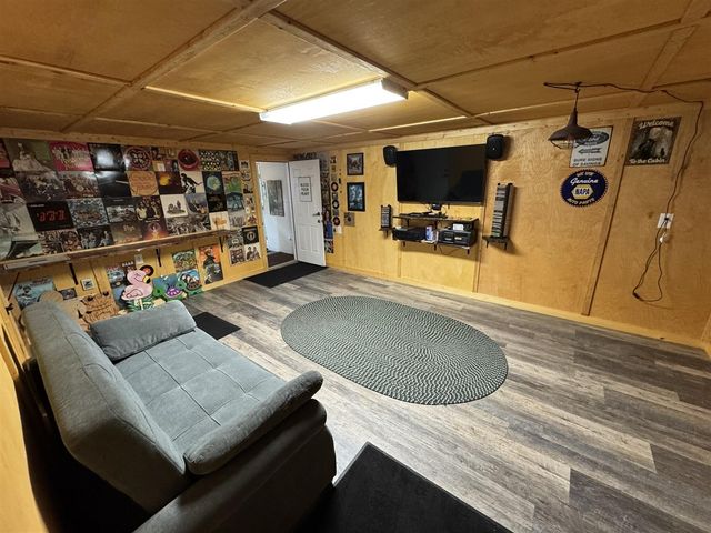 2762 W Southern Avenue, Baldwin, MI 49304