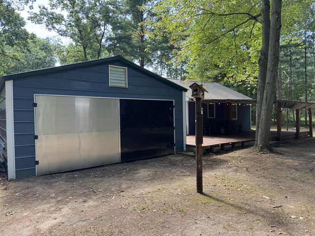 2762 W Southern Avenue, Baldwin, MI 49304