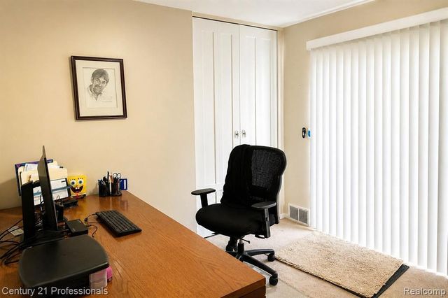 31274 Fernwood Street, Westland, MI 48186