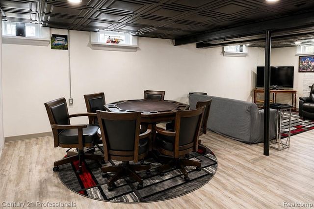 31274 Fernwood Street, Westland, MI 48186