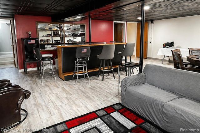 31274 Fernwood Street, Westland, MI 48186