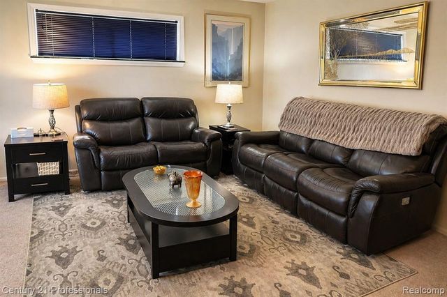 31274 Fernwood Street, Westland, MI 48186