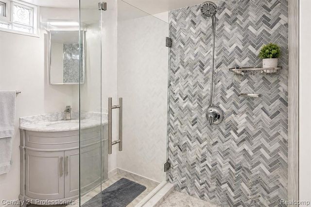 31274 Fernwood Street, Westland, MI 48186