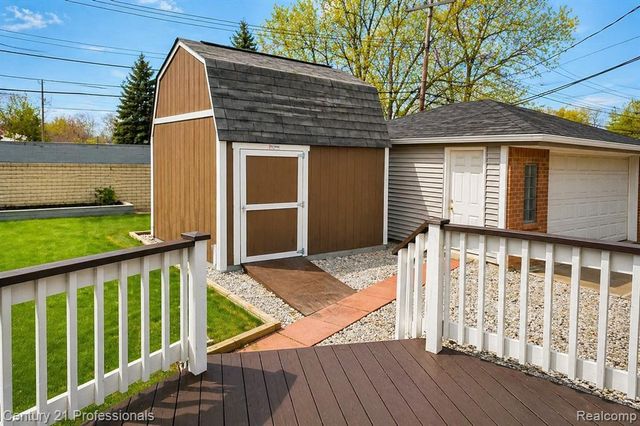 31274 Fernwood Street, Westland, MI 48186