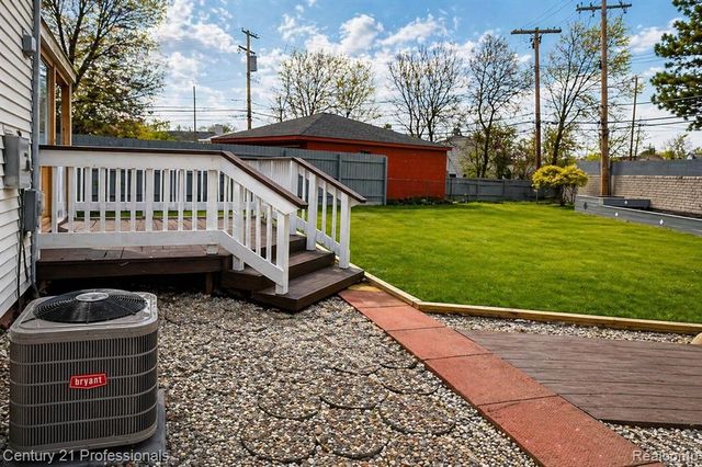 31274 Fernwood Street, Westland, MI 48186