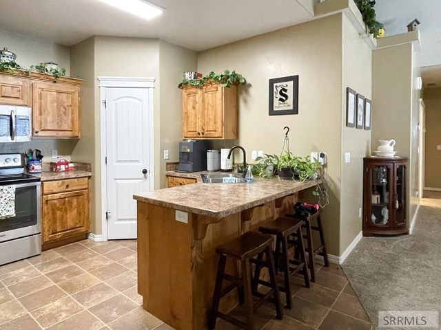 577 Ridgecrest Drive, Blackfoot, ID 83221