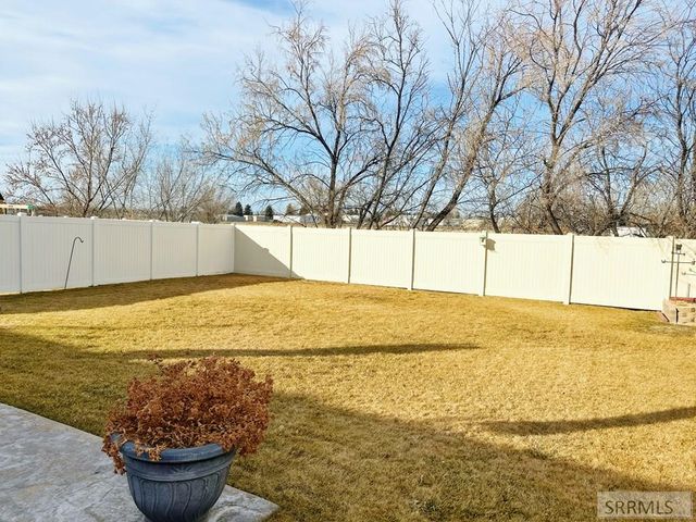 577 Ridgecrest Drive, Blackfoot, ID 83221