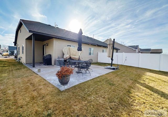 577 Ridgecrest Drive, Blackfoot, ID 83221