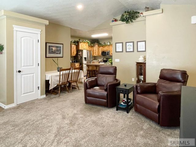 577 Ridgecrest Drive, Blackfoot, ID 83221