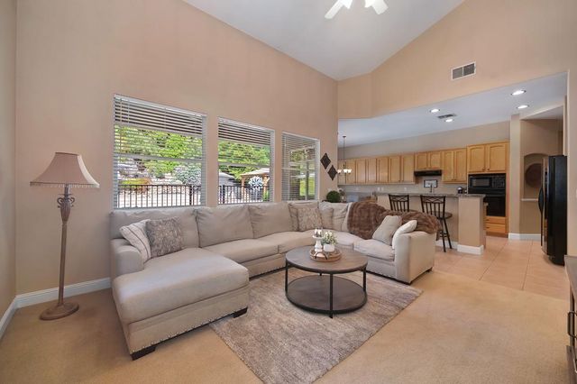 1685 Iroquois Rd, Rocklin, CA 95765