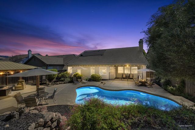 1685 Iroquois Rd, Rocklin, CA 95765