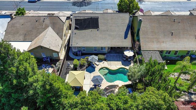 1685 Iroquois Rd, Rocklin, CA 95765