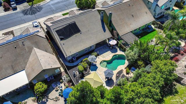 1685 Iroquois Rd, Rocklin, CA 95765