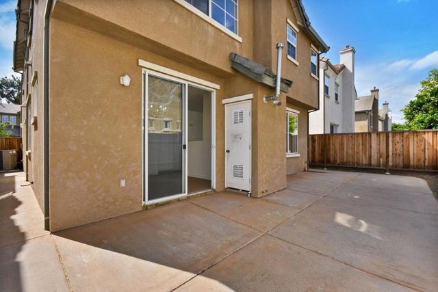 2287 Woodset Drive, San Jose, CA 95116