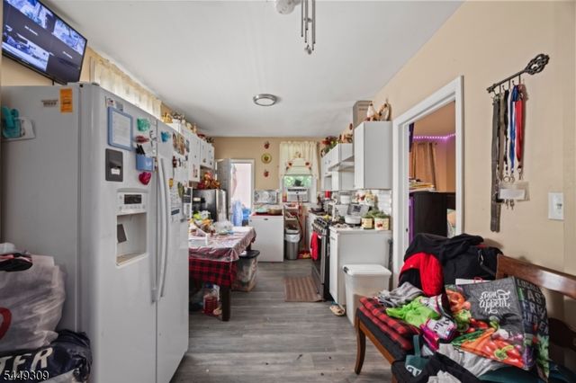 109 Lyon St, Paterson City, NJ 07524