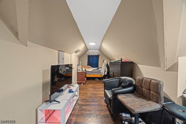 109 Lyon St, Paterson City, NJ 07524