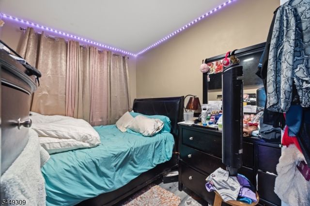 109 Lyon St, Paterson City, NJ 07524