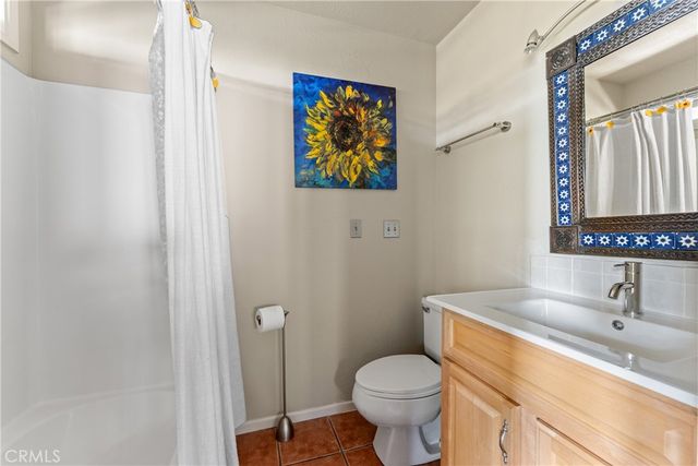 274 N Fairway, Lake Arrowhead, CA 92352