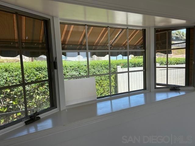 3154 Lloyd St, San Diego, CA 92117