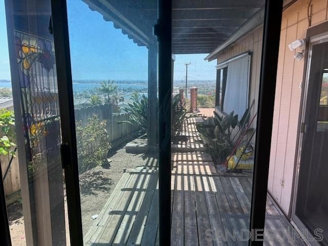 3154 Lloyd St, San Diego, CA 92117