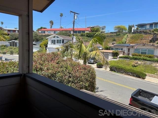 3154 Lloyd St, San Diego, CA 92117