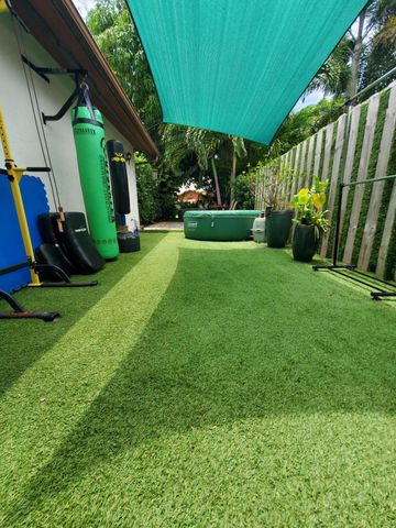 558 SE 27th Terrace 558, Boynton Beach, FL 33435